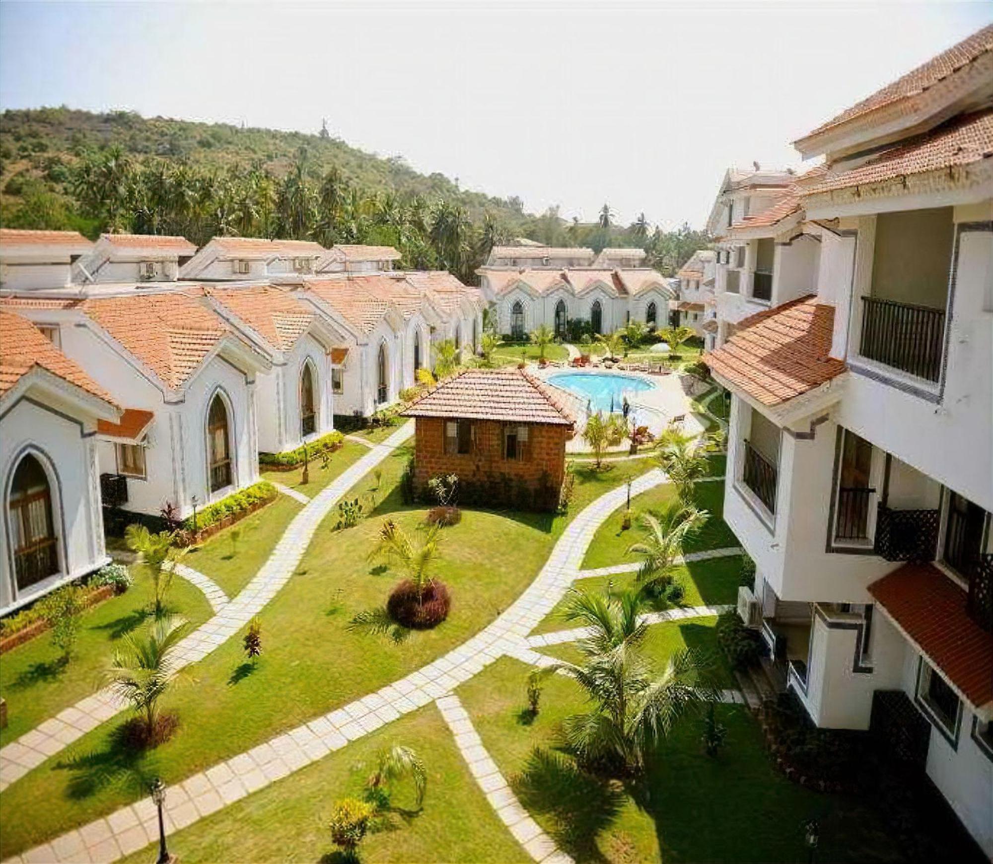 Riviera Hermitage Arpora Buitenkant foto